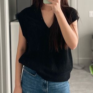 Zara black knitted vest